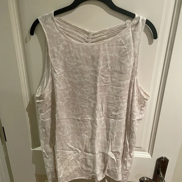 GF Cream & Light Pink Tank Shell - Picture 3 of 4